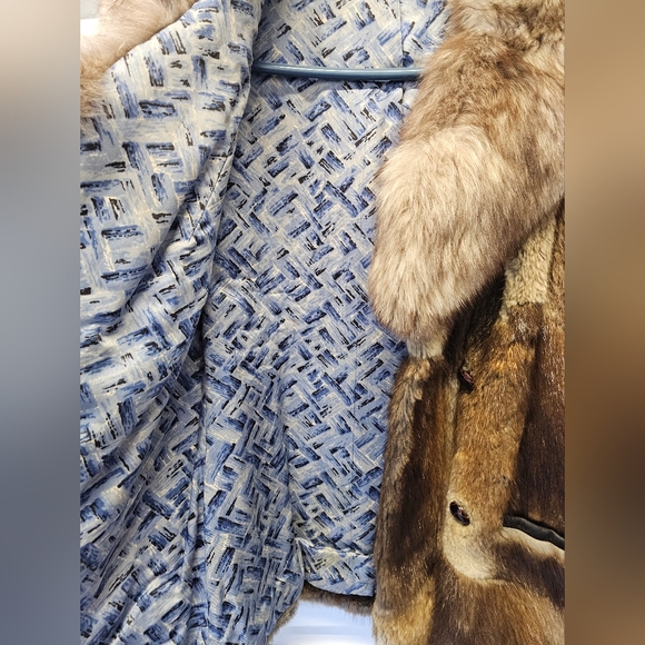 GENUINE AUTHENTIC OPOSSUM FUR COAT with GORGEOUS LARGE FOX FUR COLLAR SIZE SMALL - Picture 7 of 10